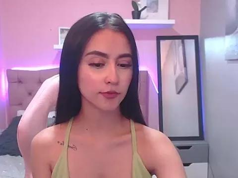 Coralinnee_ from StripChat is Private