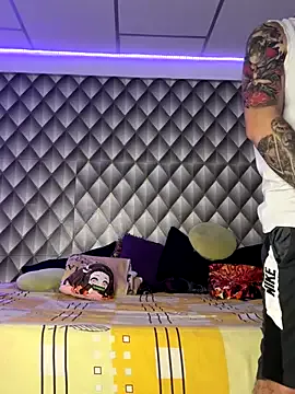 Avatar of CoupleSwingerLatin