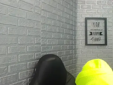 Crystal_Walls — ONE FINGERS IN ASS