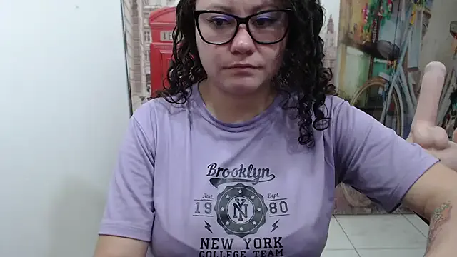 Avatar of curly_greeneyed