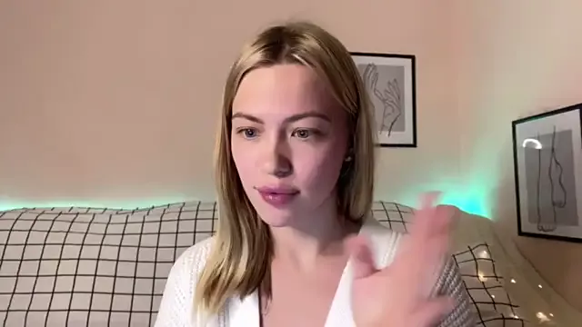 Avatar of damn_cutie