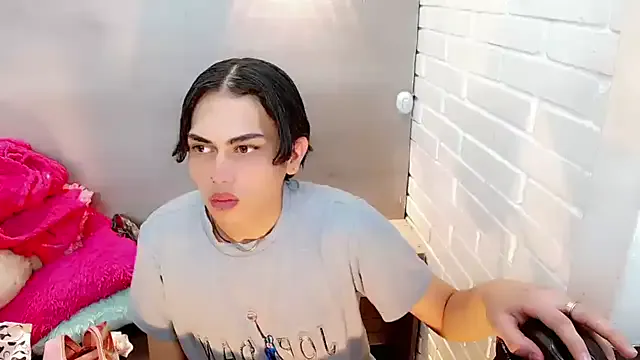 Avatar of Daniela_Pink_