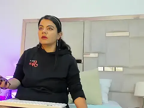 Avatar of DayanaNaughty