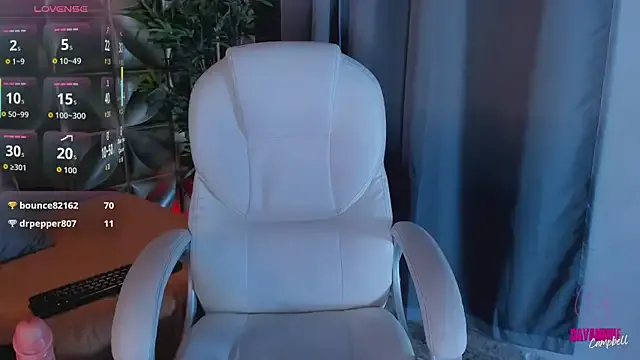 Dayanne_campbelll — vibrating, you will love my voice