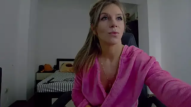 DedeSibel — Freechat on StripChat