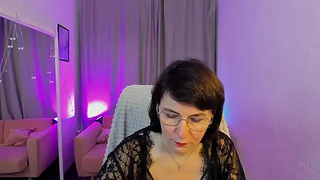 Avatar of Demi_Mature