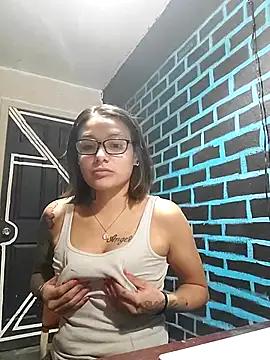 destiny-dandra from StripChat is Freechat