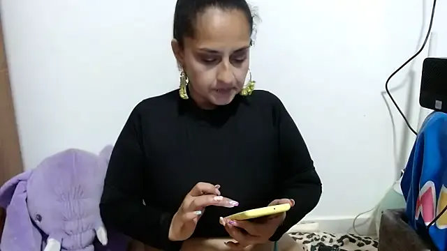 devora_clark's avatar