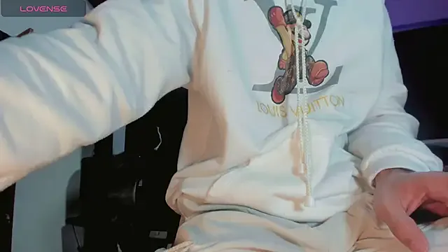 Avatar of Diamond_black_22cm