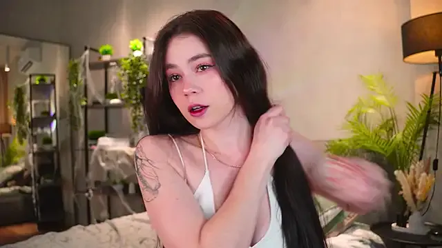 DianaBryans — shake and spank booty in doggy