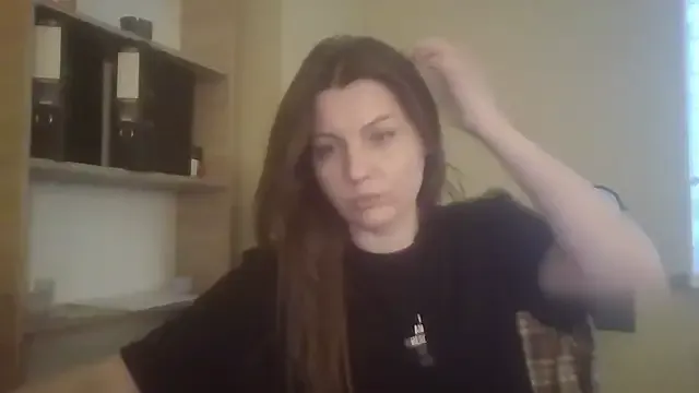 DollyRoma — Do you want me to be here naked? Collect