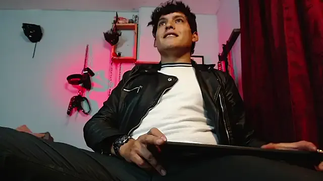 Avatar of dom2travelersss