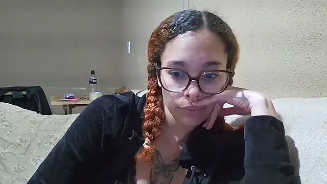 dominamoon_ — Consolo na bucetinha 4 min