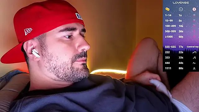 DominantTheo — im horny