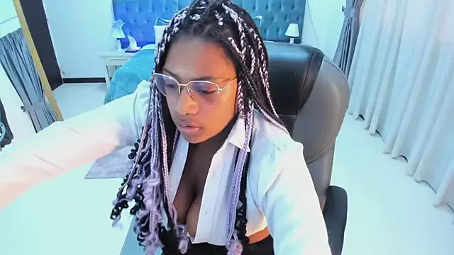 Avatar of ebony_fantasy2