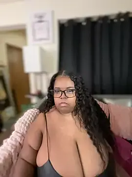 Avatar of EbonyGoddessKira