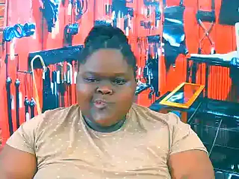 EbonyHotBuns — Freechat on StripChat