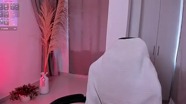 ElissaDominguez — bounce ass + oil ass