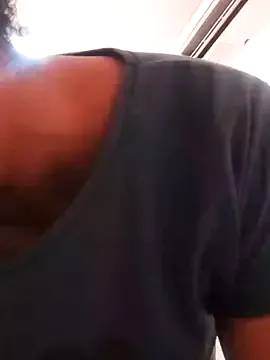 Avatar of ELLA_KELLY