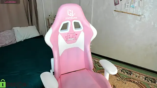 Avatar of Elle_Ellise