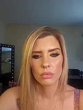 ellieconradxo — Naked, bj, titty fuck