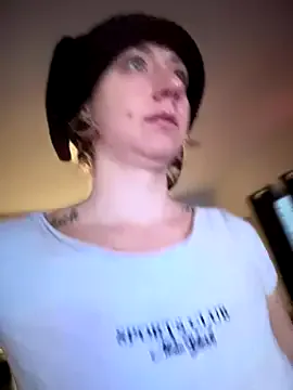 EllieELf — Wink assjole x5