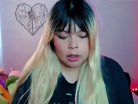 EllieMoonX — Hand Bra