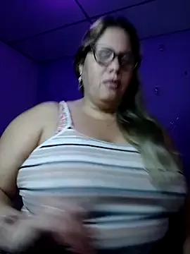 EllisW8 — last tiper gets  1 vids