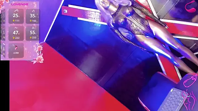 Avatar of emelly_horny_