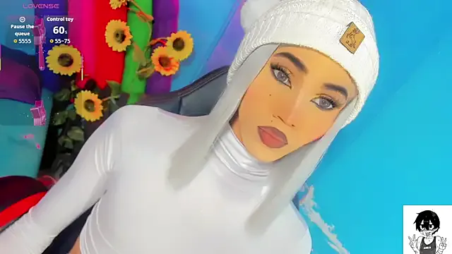 Avatar of emelly_horny_