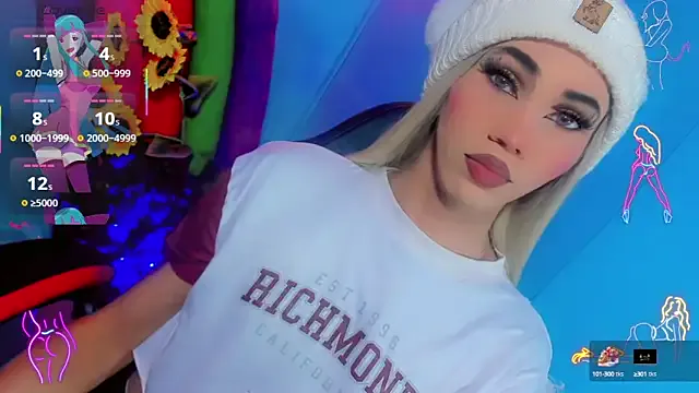 Avatar of emelly_horny_