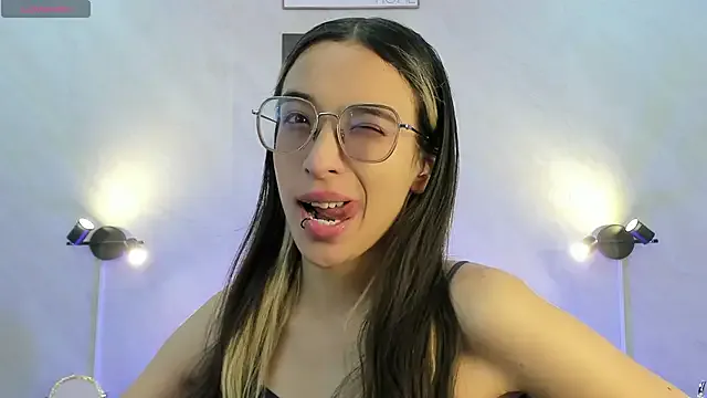 Avatar of Emilia_Bons