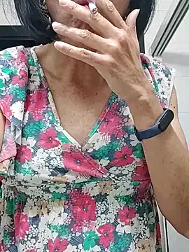 Emily_de_Carla — Pintar uas 