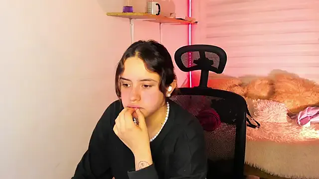 Avatar of Emily_Lindey