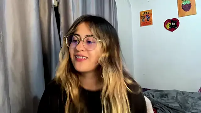 emma__bell_ — dildo play bb