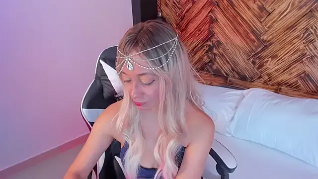 emma_collson — oil on tits