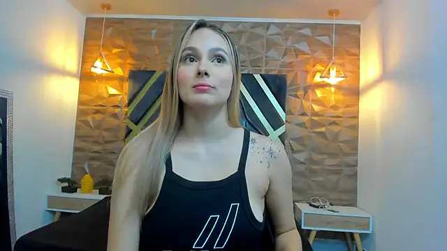 Avatar of Emmaa_white_