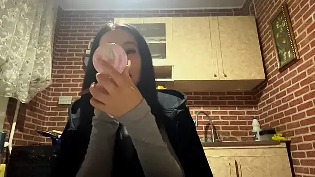 EmmaLeexth — Cheer me up