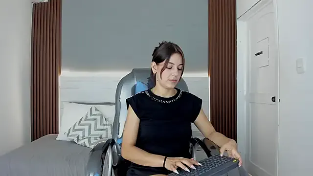 Avatar of Emmy_Meadows