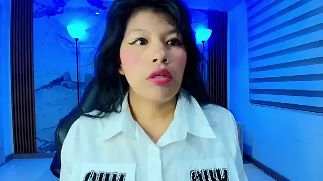 EsmeraldaChantre — Fash boobs