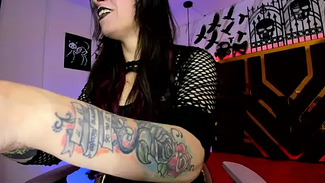 Evangelinejoness_ — Get naked+Squirt your face 