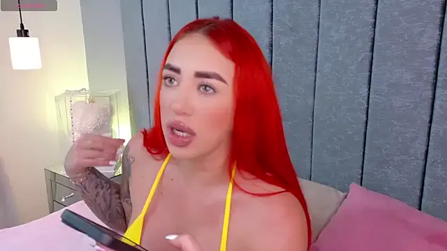 evelincooper_ — Naked tease