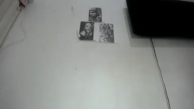 Foxy_Lovex — a finger in the ass