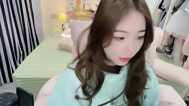 Gardenia-222 — Freechat on StripChat