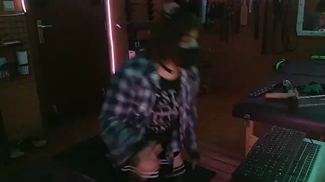 Avatar of Ginny-the-bdsm-nympho