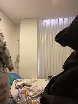 girl-anni — TOTAL NAKED