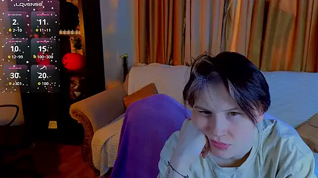 Girls_Fingers — look at the menu type!