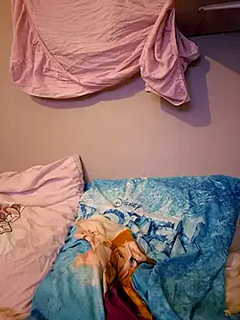 Girlysensuelle — Gode cul 1min