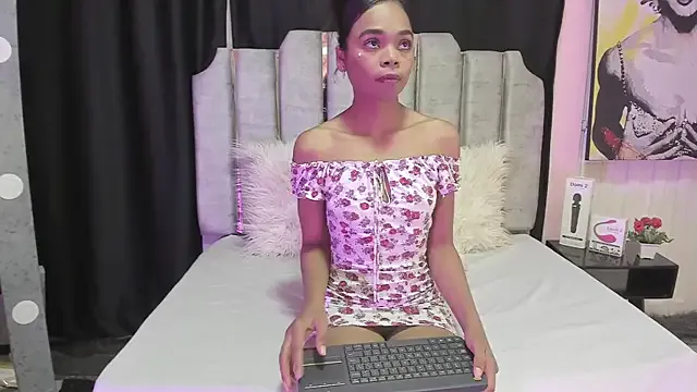 Gletty_noa — Freechat on StripChat