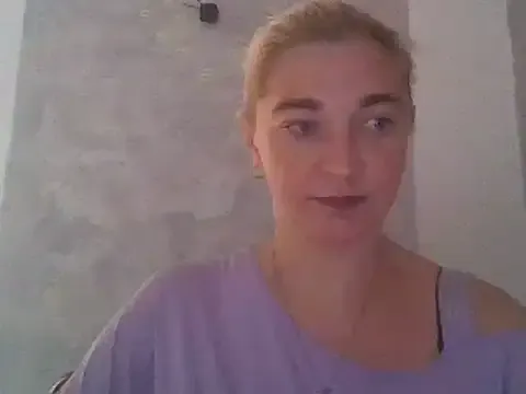 Avatar of GoldenAngelMilf